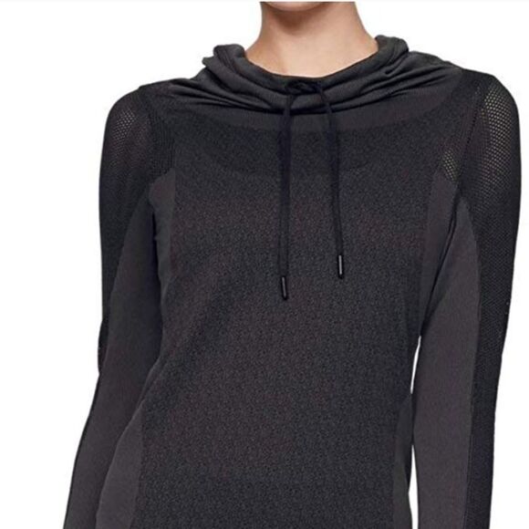 UNDER ARMOUR THREADBORNE SEAMLESS LAYER VANISH LONG SLEEVE THUMBHOLES SIZE M - Picture 2 of 9